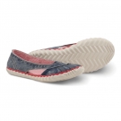 BATHING OXFORD Schuh 2012 whale