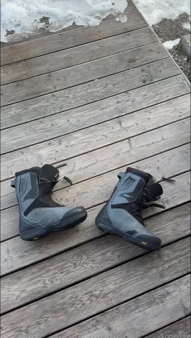 @max_preissinger Setup: 🔥🏂⁠
Snowboard, Boots, Bindung - alles perfekt abgestimmt für jede Line!⁠
Wer würde sofort tauschen? 👀